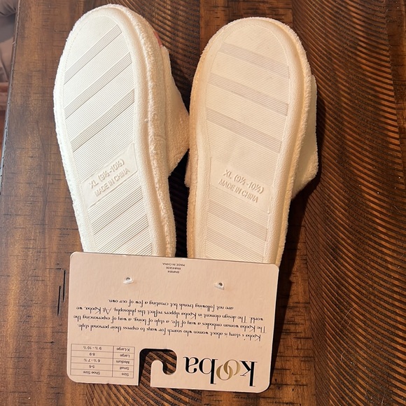 Kooba Shoes New Kooba Womens Good Vibes Memory Foam Slippers Poshmark